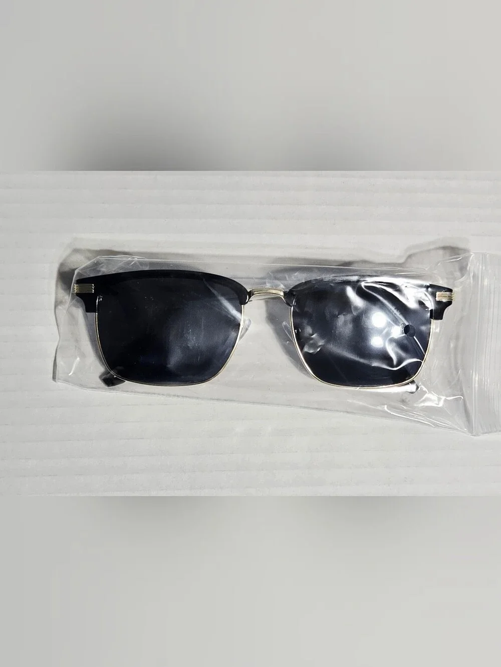 Vintage Style Half Rim Polarized Sunglasses Black Gold Rectangle UV400 Unisex